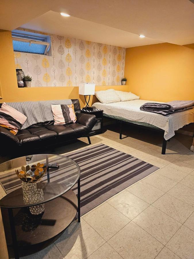 Warm Queens Apartment 5 Min From Laguardia 1 Min From Train New York Exterior foto